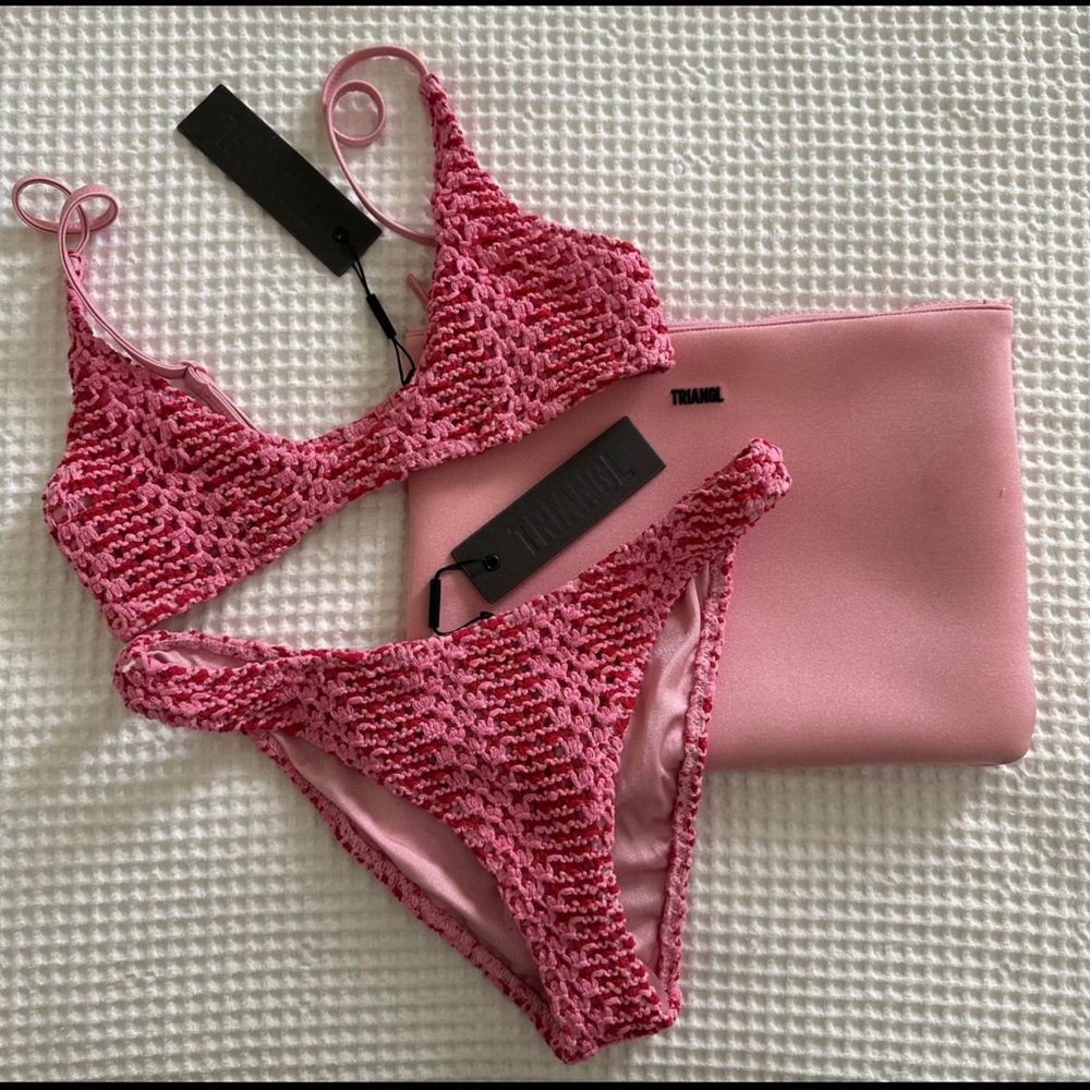 Triangl MAIA - ALINA set medium top large bottom